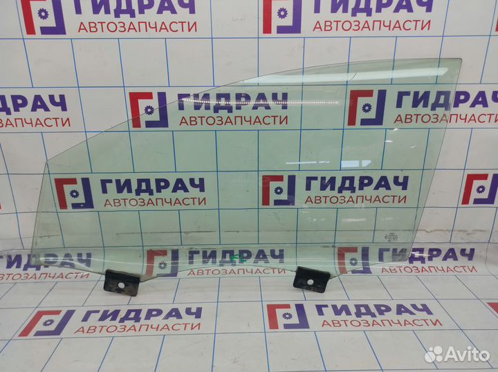 Стекло двери передней левой Audi Q7 (4L) 4L0845021