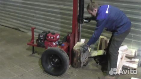 Дровокол универсальный, мобильный