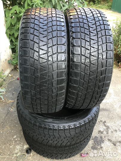 Bridgestone Blizzak DM-V1 235/55 R18