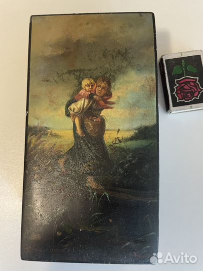 Шкатулка «Дети, бегущие от грозы» Федоскино