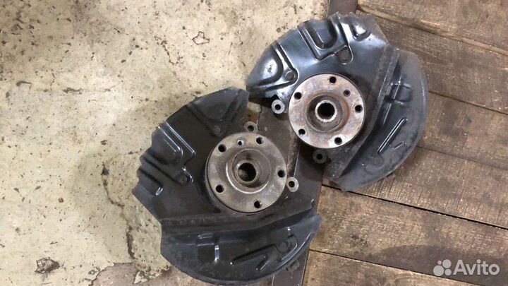 Передние кулаки поворотные бмв е53 Х5