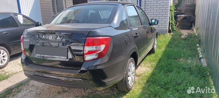LADA Granta 1.6 МТ, 2023, 10 км