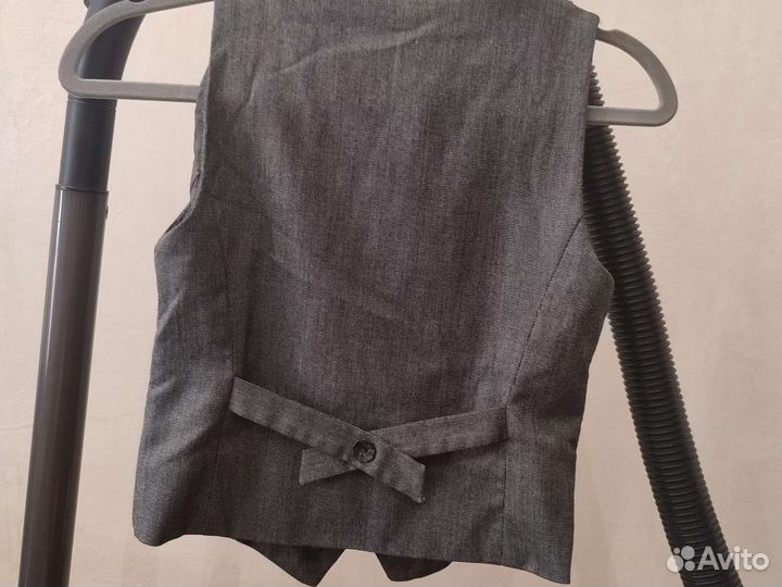 Школьная форма для девочки серая 140