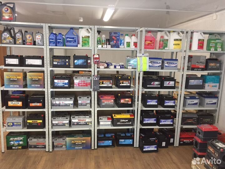 Аккумулятор на Опель Астра Зафира низкий