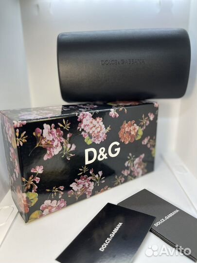 Солнцезащитные очки женские