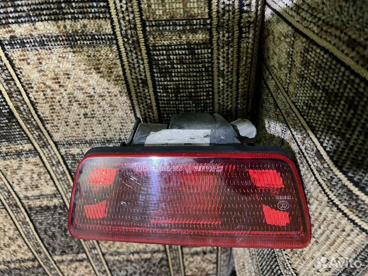 Задниий фонарь птф в бампер nissan tiida c11