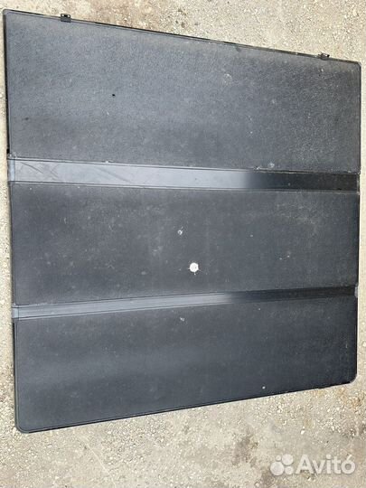 Кршышка багажника на pickup