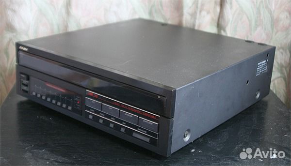 Проигрыватель винила Victor L-E50