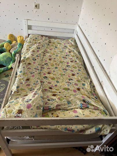 Кровать с матрасом детская