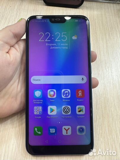 Телефон honor 10