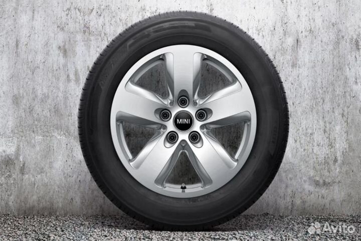 Зимние колеса Mini F60 в сборе 205/65R16 95H