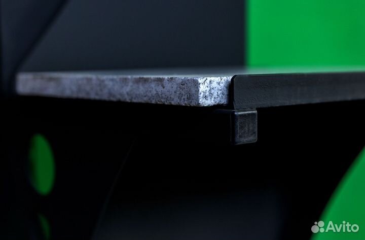 Мангал для дачи с крышей