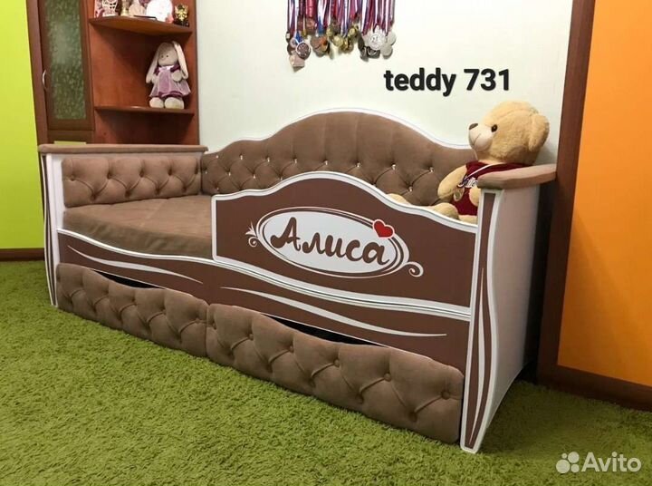 Новые кроватки с каретной стяжкой для девочек