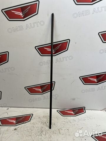 Молдинг стекла наружний правый Опель Астра J GTC