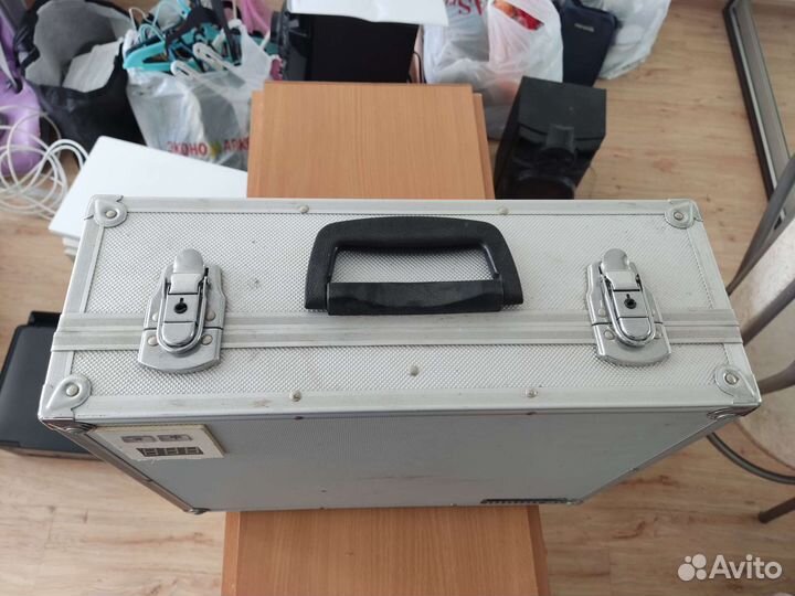 Экспонирующая камера для печатей