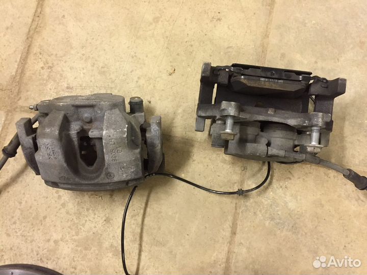 Суппорт тормозной передний левый и правый Диск тор