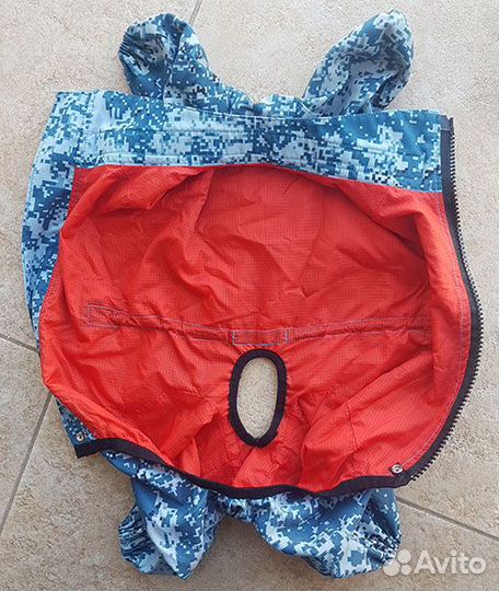 Продам комбинезон для собаки