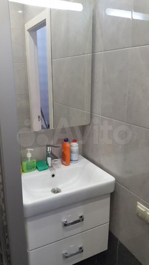 2-к. квартира, 58 м², 2/3 эт.