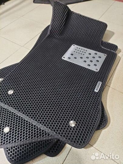 Эва Коврики