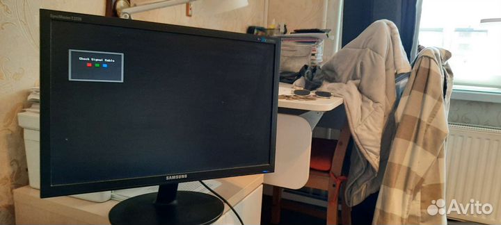 Монитор Samsung syncmaster E2220