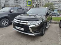 Mitsubishi Outlander 2.0 CVT, 2018, 140 000 км, с пробегом, цена 2 000 000 руб.