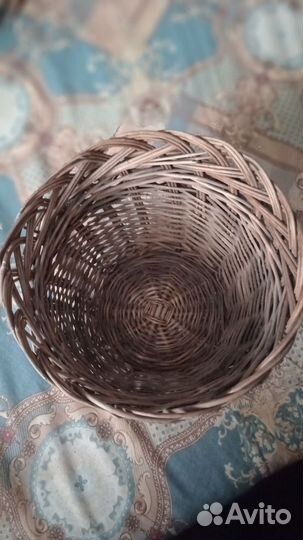 Корзина плетеная