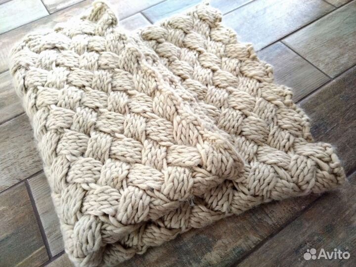 Женский шарф