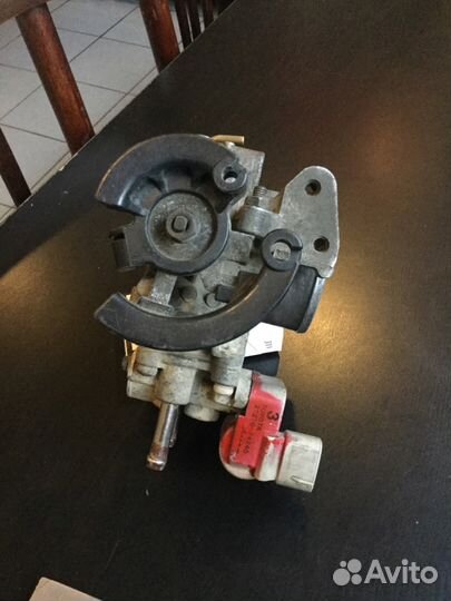 Дросельная заслонка