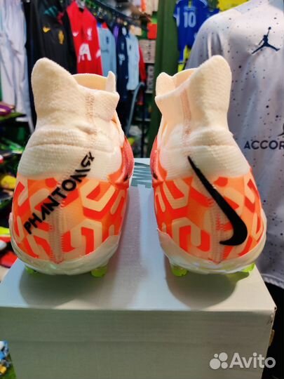 Бутсы Nike Phantom GX Elite Dynamic Fit FG