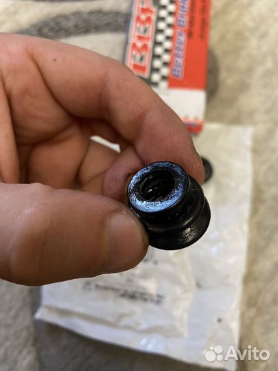 Пыльники направляющих суппортов Toyota