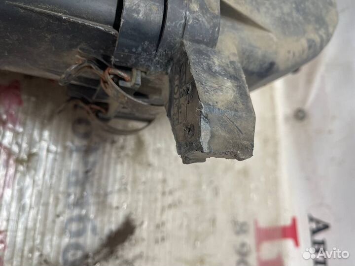 Корпуc воздушного фильтра Rav 4 xa20 2.0 00-06