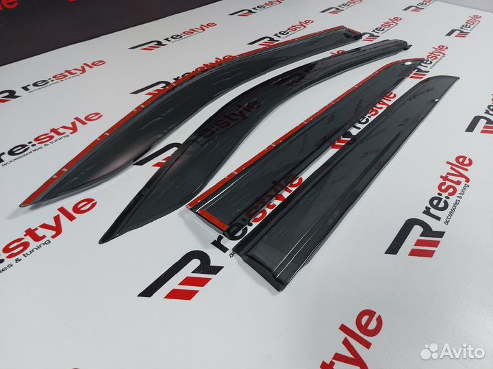 Ветровики Toyota Hilux с15г Kanglong D2311