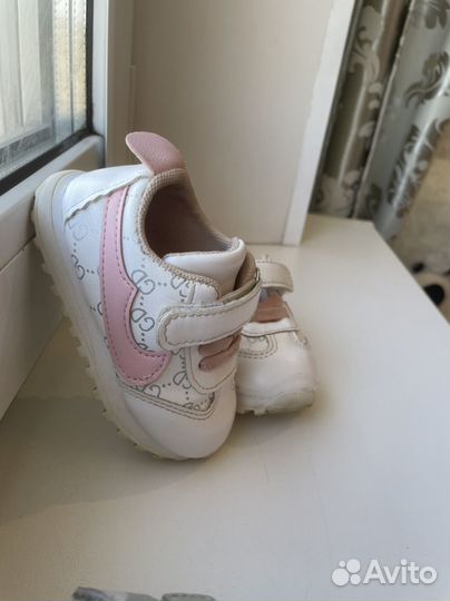 Кросовки на девочку