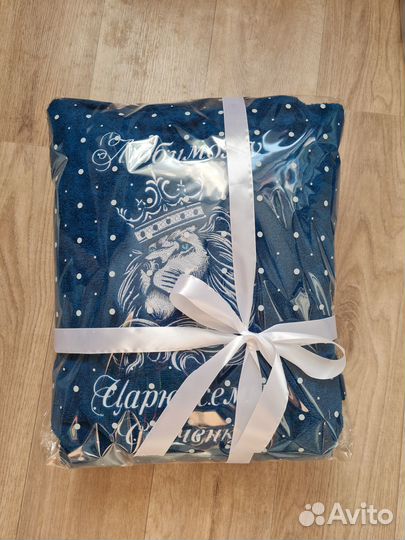 Халат с вышивкой