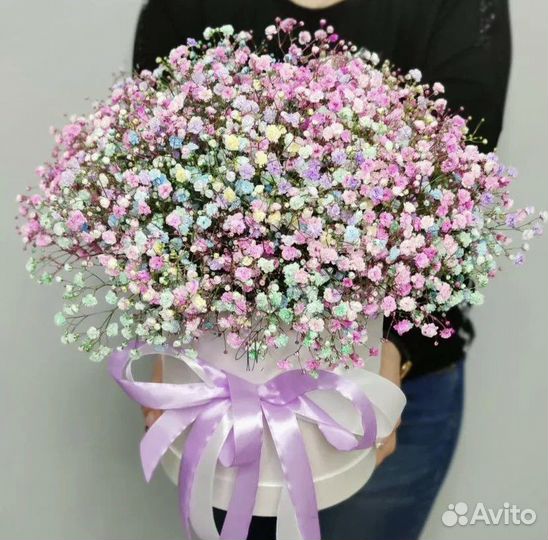 Букет из гипсофилы в коробке