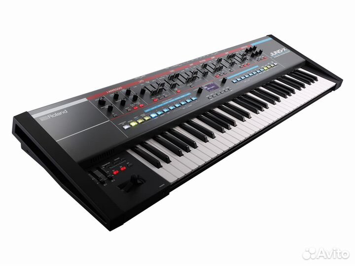 Roland Juno-X синтезатор