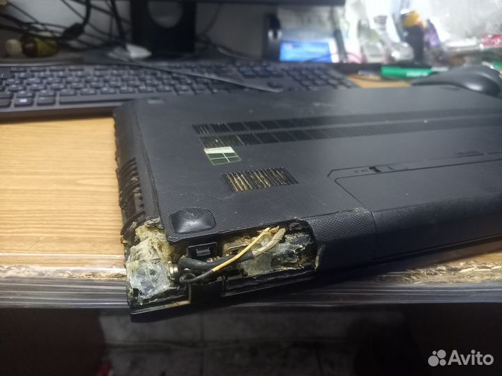 Ноутбук lenovo