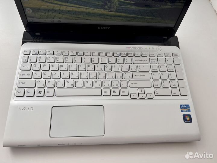 Ноутбук Sony на i3/4Gb/Hdd 320Gb