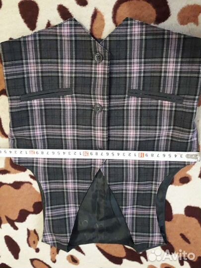 Школьная жилетка