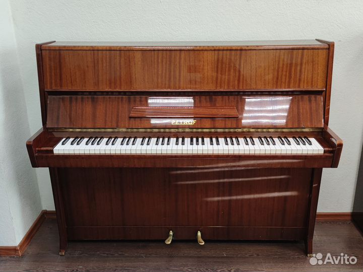 Пианино Petrof Classic