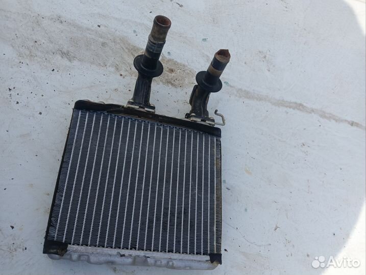 Радиатор печки Nissan Primera P11