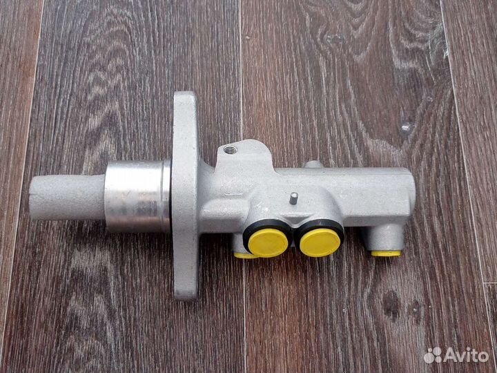 Главный тормозной цилиндр jetta 5. 1K1 614 019