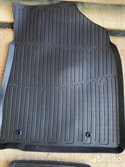 Коврики на Lexus