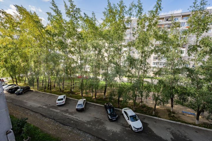 2-к. квартира, 45 м², 4/9 эт.