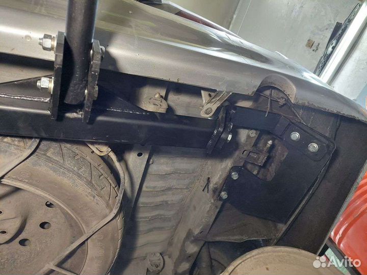 Фаркоп Alphard 2002-2008