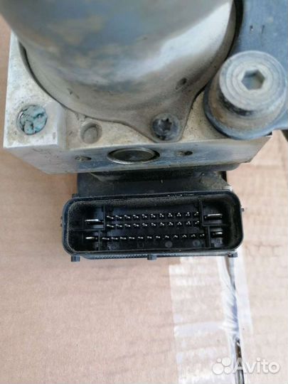 Блок ABS hyundai solaris-1. 13г. 1.6