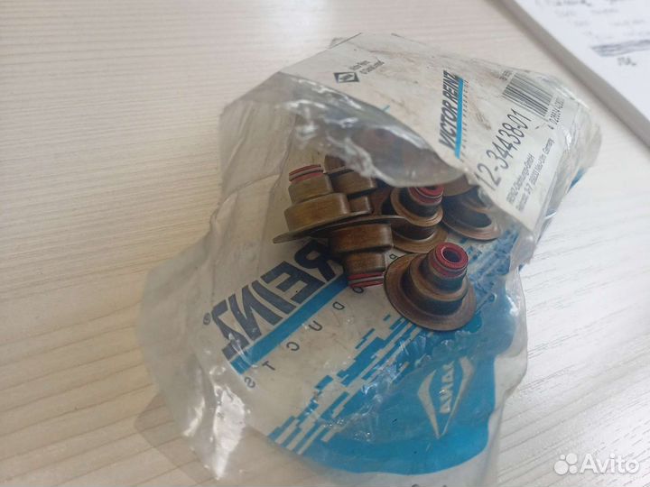 Маслосъемные колпачки Peugeot, Citroen 16V