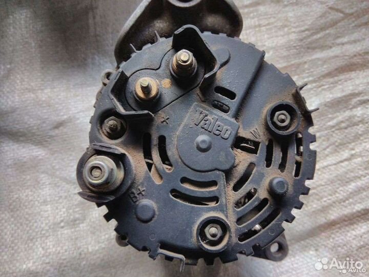 Генератор valeo 7700857075