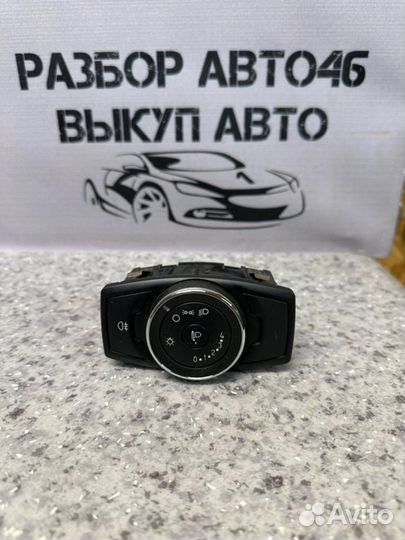 Блок света Ford Focus 3 седан 1.6 iqdb МКПП 2014