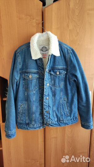 Джинсовая куртка